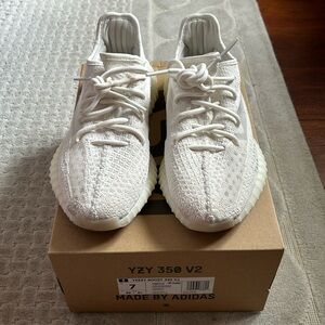 Yeezy Boost 350 Size 7 Men’s